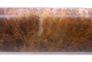 Thermoplast 850 - Плинтус - 185 (4,2)        Гранатовый опал 37*24*4200 (AP 740-1324)