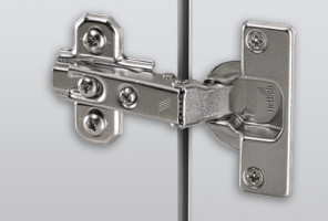 107866006 Петля Slide-On 2333-Т42-К0 накладная, открывание 95гр.