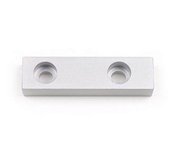 Раумплюс 10.09.020 Планка крепления нижнего ролика ( к 15.04.020)