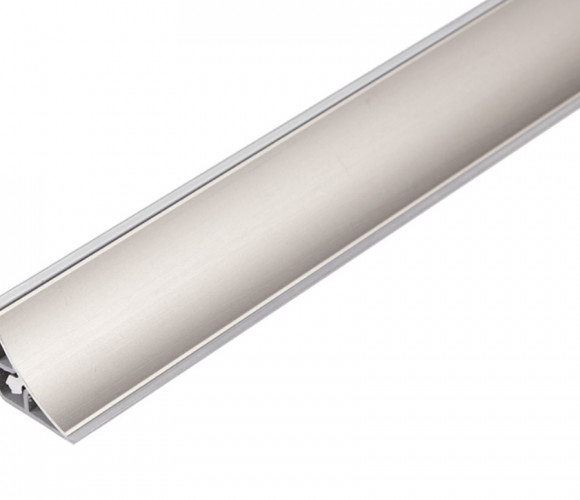 Плинтус 121 вогнутый алюм. инокс 18х18х3,0м (121A.0C30S3000.00.AL)
