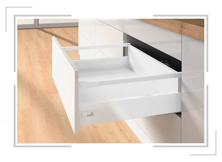 9230066 Комплект ящика Innotech Atira частичного выдв. Silent System h144, NL470, цвет белый