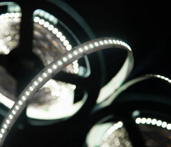 Лента светодиодная 240 диодов/м.п. 3014 холодный белый,открытая 12V,24W  IP20 (12794)