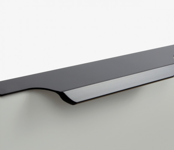 RT111BL.1/128/200 Черный матовый Ручка TERA