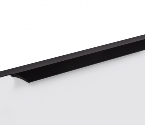 RT114BL.1/256/450 Черный матовый Ручка WING