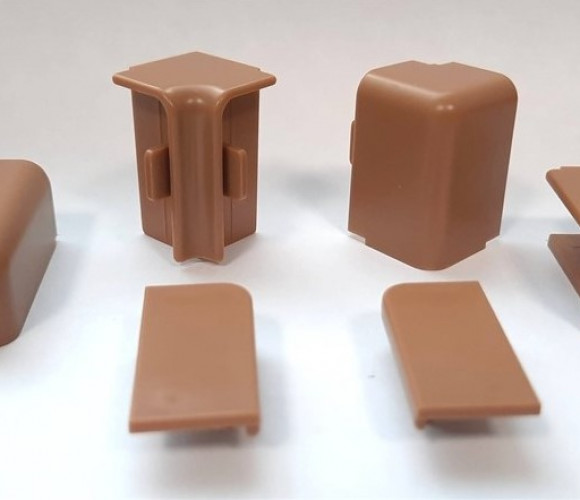 Комплект заглушек КВАДРО Д - 06 коричневый